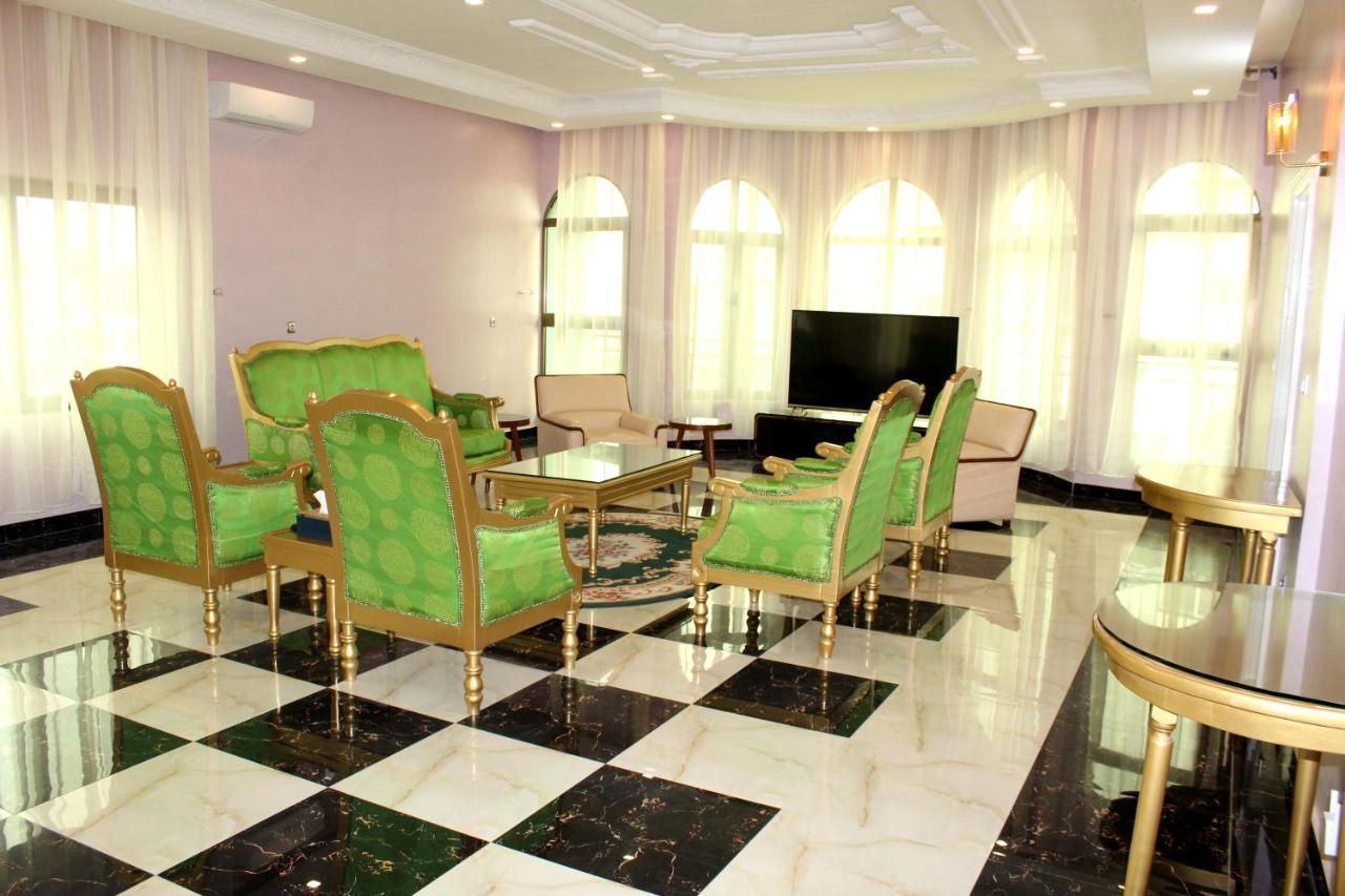 Residence Palais Du Stade Cotonou Exterior foto